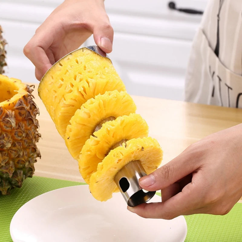 Pelador Fácil de Piña